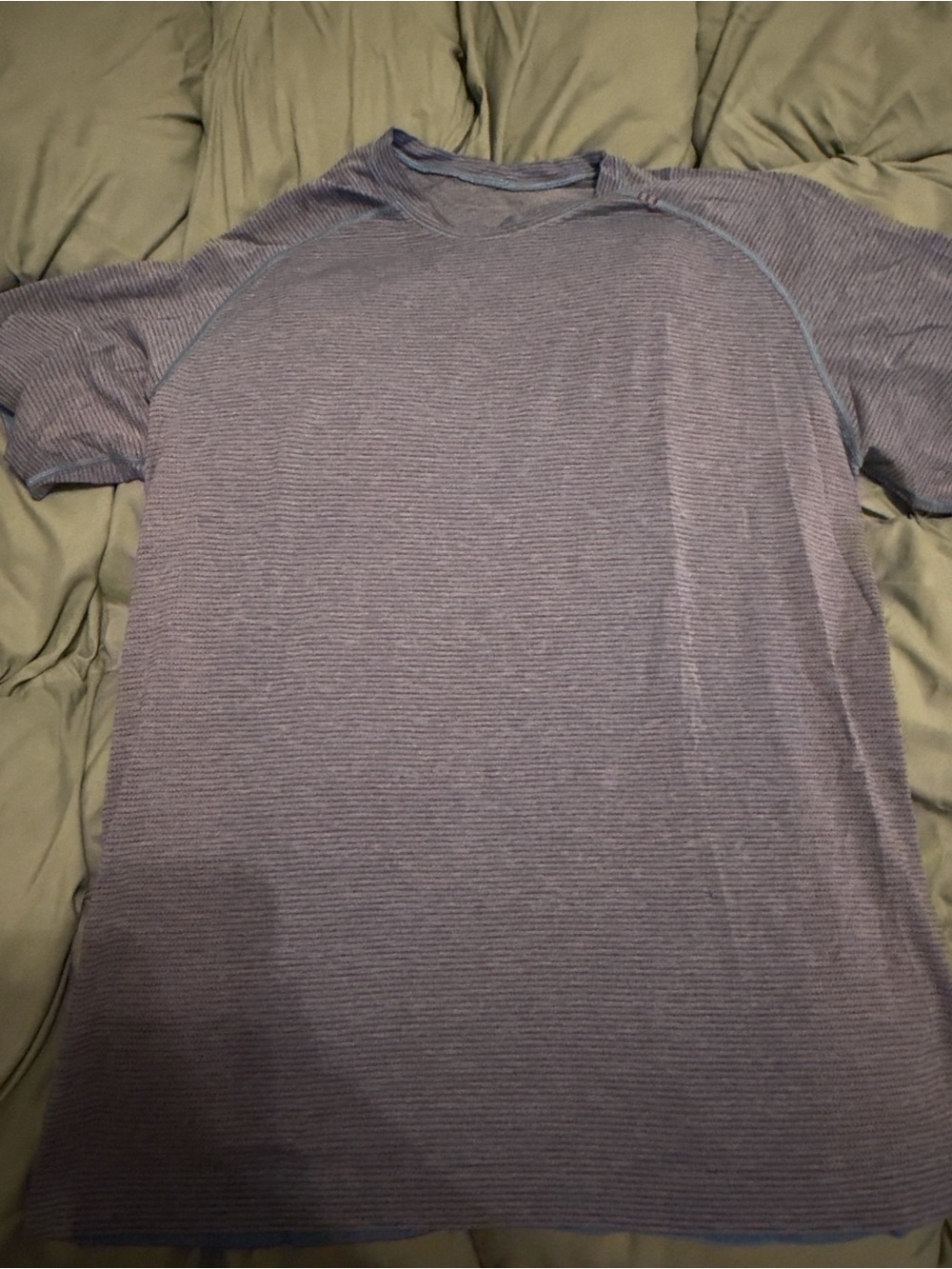 lululemon athletica Men's Metal Vent Tech Blue/Red Short Sleeve Crew